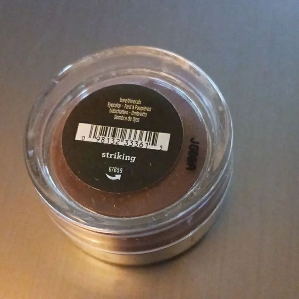 BareโMineralsโPowderโEyeshadowโStrikingโClayโBrownโNWT